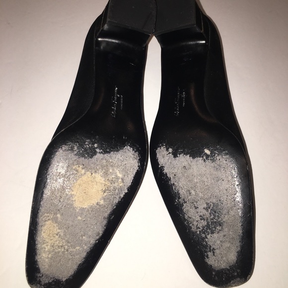 SALVATORE FERRAGAMO Florence black Satin jeweled✨ - Picture 7 of 8